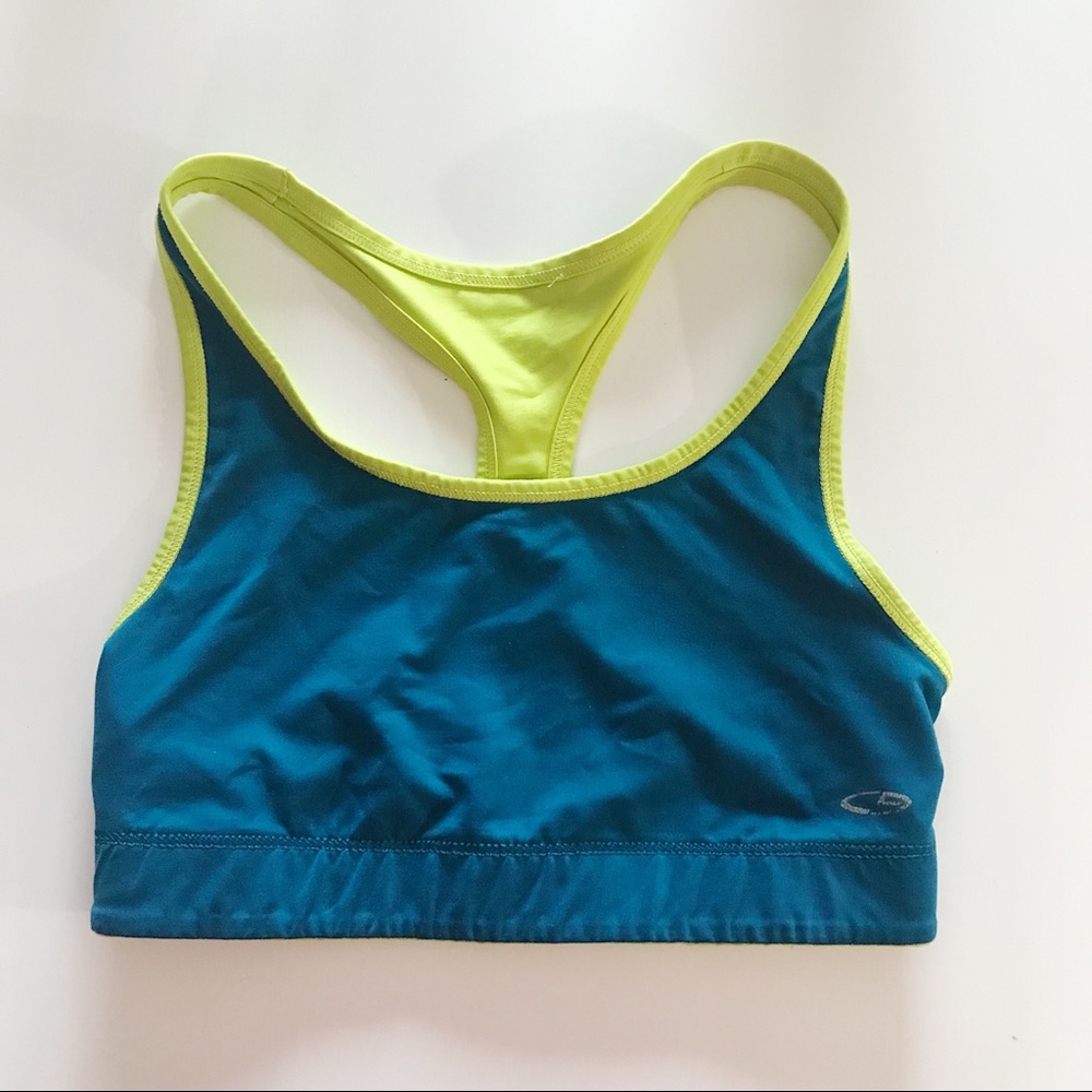 Reversible sports bra